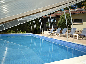 Pool close
